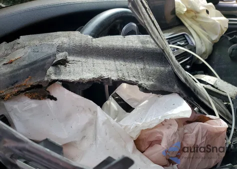 2018 BMW 530E z USA, uszkodzony, nr VIN WBAJA9C53JB034045